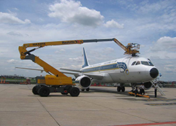 بالابر مفصلی