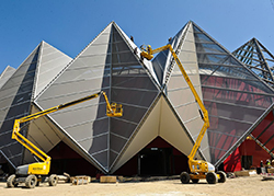 بالابر مفصلی